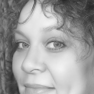 Meet your Posher, Connie